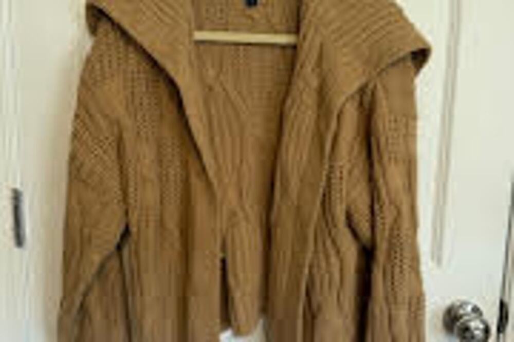 Universal Thread Camel Cardigan Sweater Large